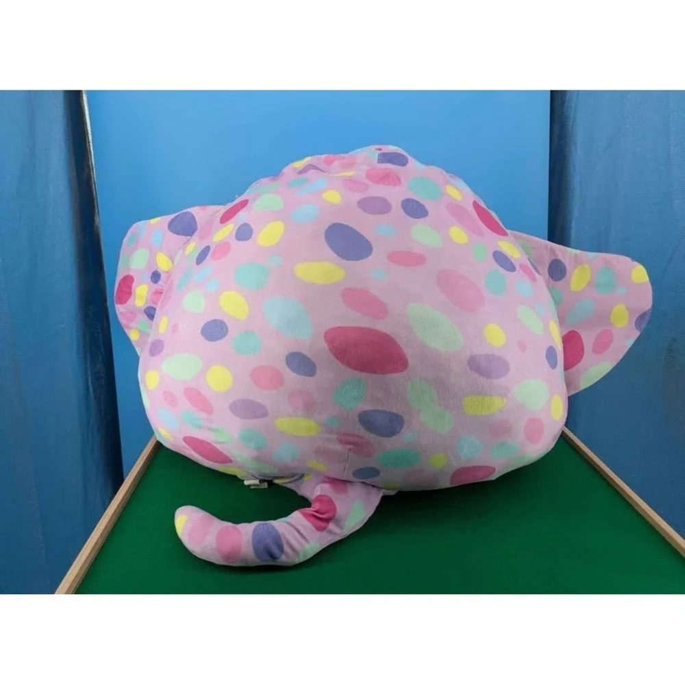 Squishmallows Aziza Stingray Plush 26 In Large Purple Rainbow Spotted Kellytoy - Picture 2 of 8